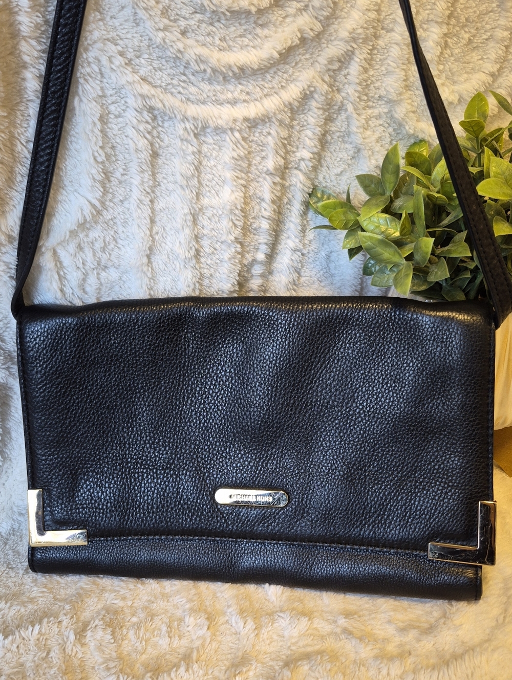 Michael Kors Beverly Convertible Clutch Shoulder Bag Purse Black Pebbled Leather